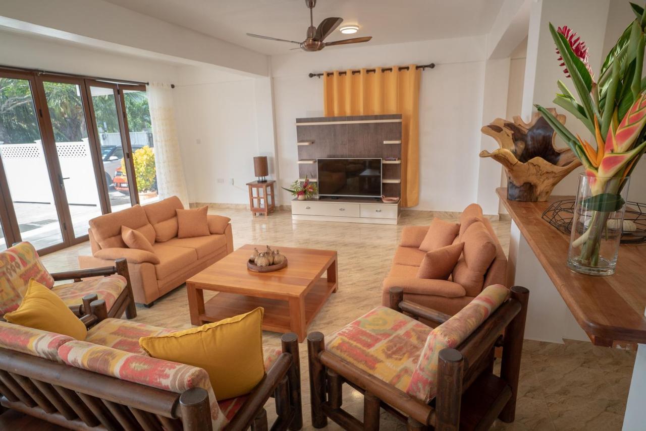 La Belle Residence Self Catering Accommodation Beau Vallon  Zewnętrze zdjęcie