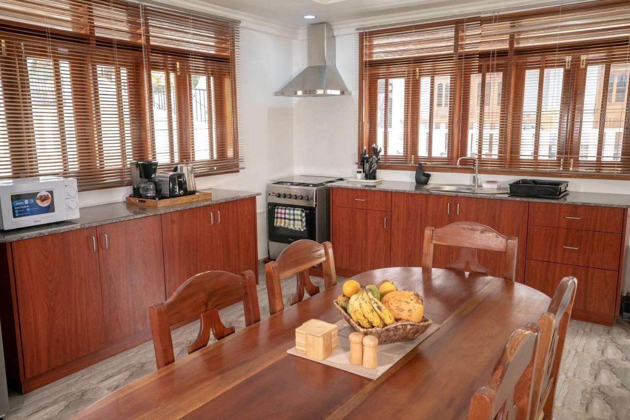 La Belle Residence Self Catering Accommodation Beau Vallon  Zewnętrze zdjęcie